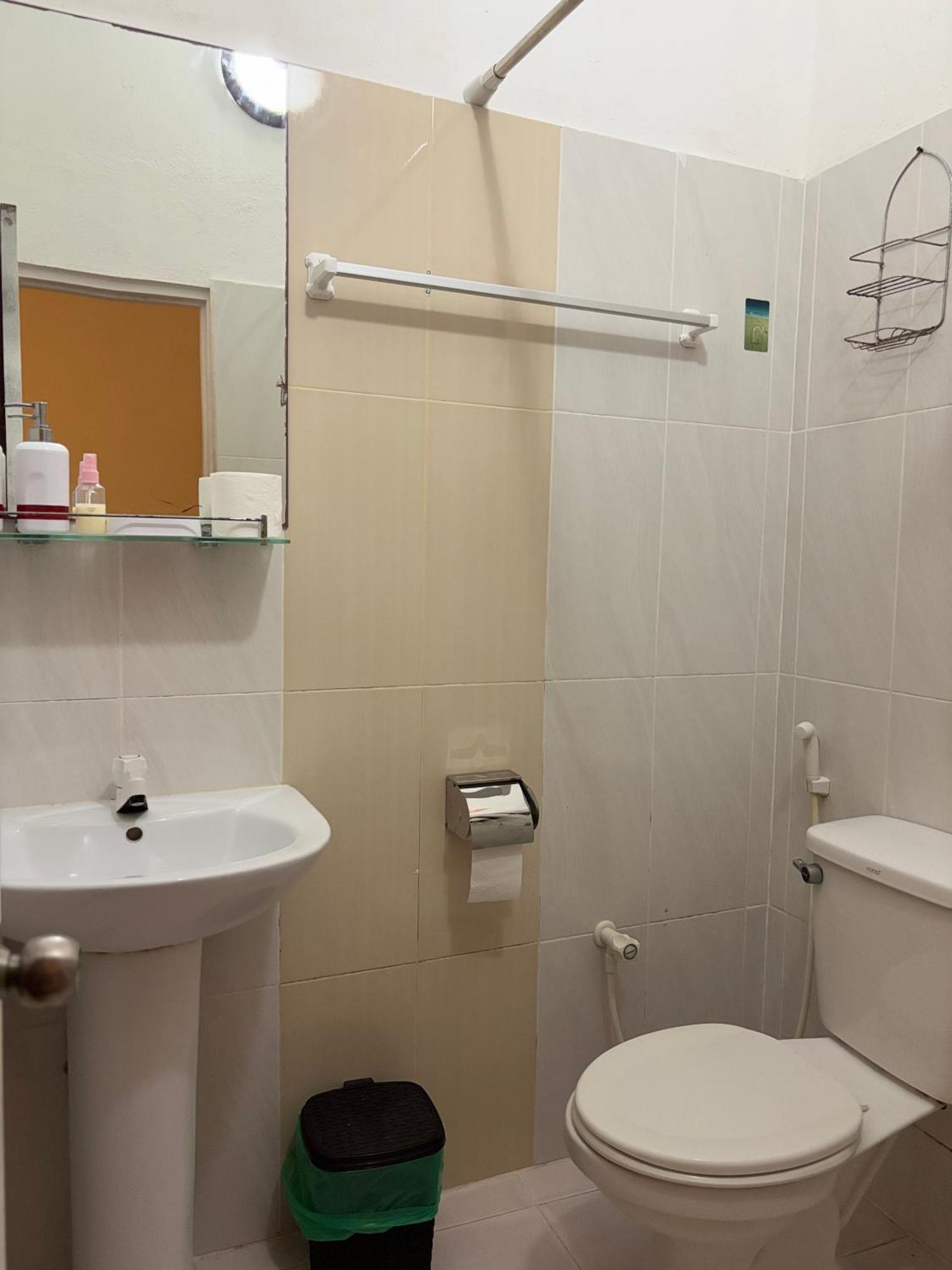 Aloha Inn Himmafushi Ngoại thất bức ảnh